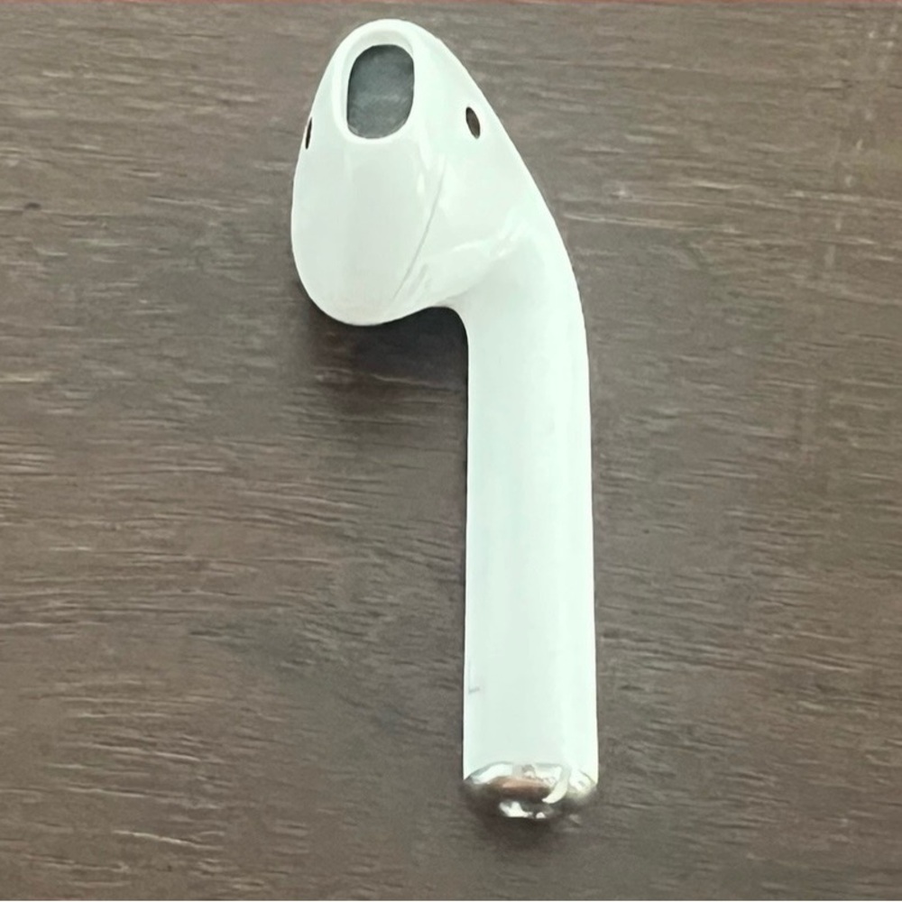 Genuine Apple AirPods 2nd Generation AirPod  - Left Side (A2031)